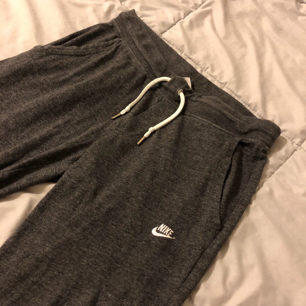 Nike light Sweatpants
